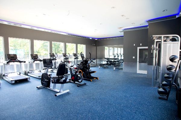 apartment complex with gym | the charles at bexley